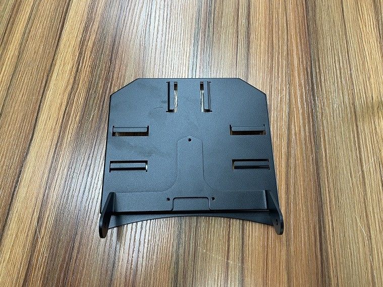 Tembaga SS Lembar Metal Fabrikasi Custom Hitam Powder Coated Rack Drummy Cover Mounting Bracket